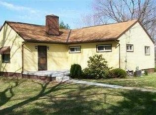 3597 Mayfair Rd, Uniontown, OH 44685