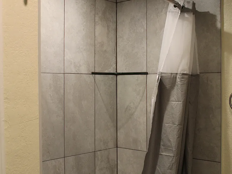 Shared Bath