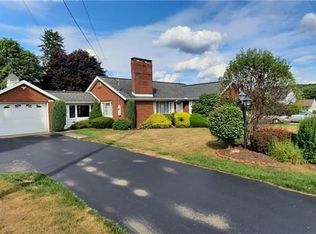 2107 Manor Dr, Ford City, PA 16226