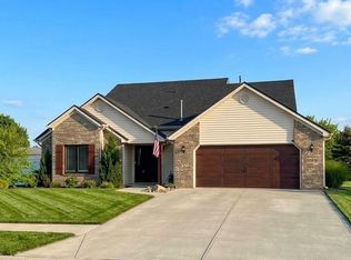 2040 Willow Bnd, Huntington, IN 46750