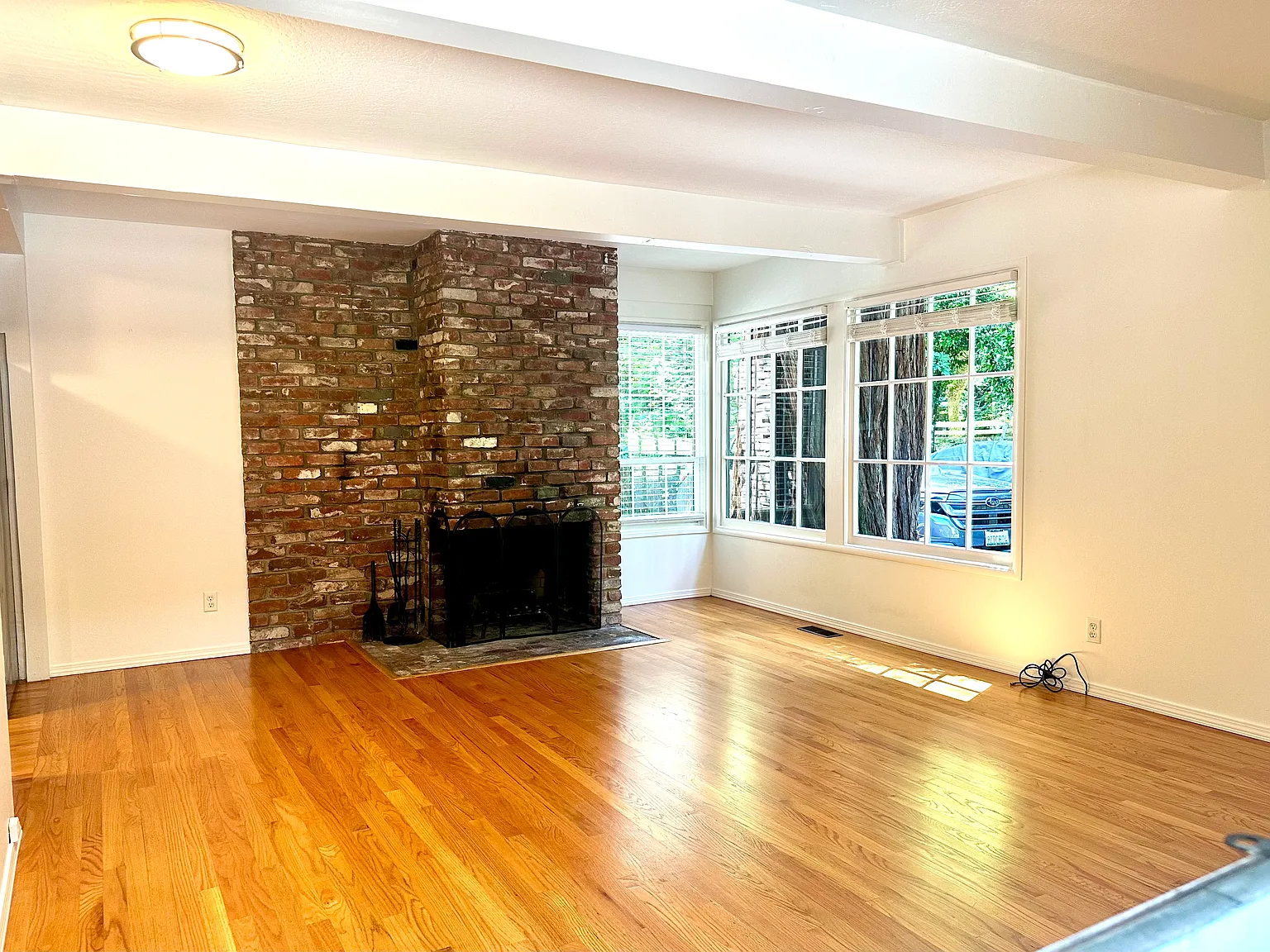 1 bed, 600 sqft, $2,850 — Photo 2