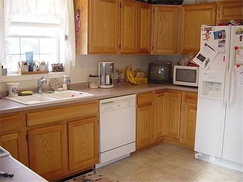 Another kitchen view