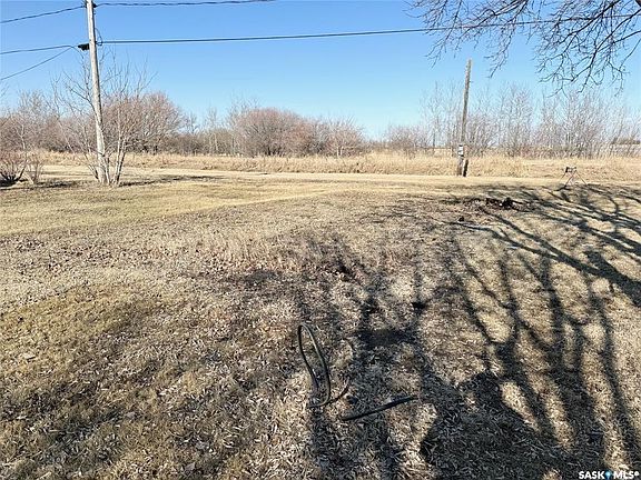 3rd image of 627 3rd AVENUE