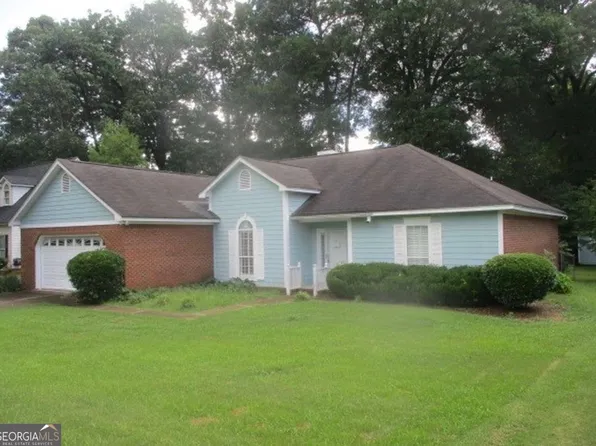 218 Hummingbird Ln, Albany, GA 31707