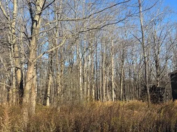 116 Woodhill Ln, Lake Ariel, PA 18436