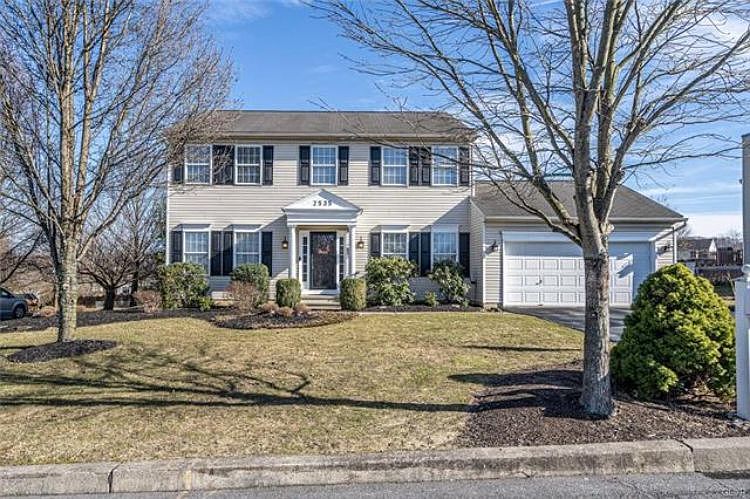 1st image of 2535 Sheffield Dr