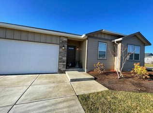 804 SE Pinto St #3B-2BA-1350SQFT, Sublimity, OR 97385