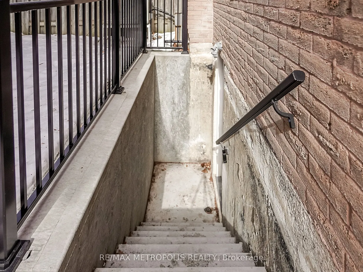 2 bed, $1,800 — Photo 4
