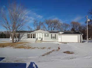 109 6th St N, Leonard, ND 58052