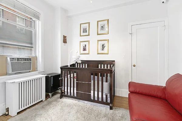Rented by Compass | media 9