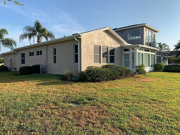 2nd image of 2492 Kensington Greens Dr