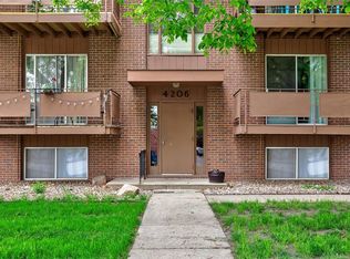 4206 64th St APT 5, Urbandale, IA 50322