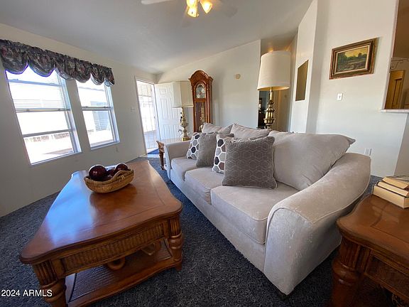 2nd image of 3609 N MICHIGAN Avenue