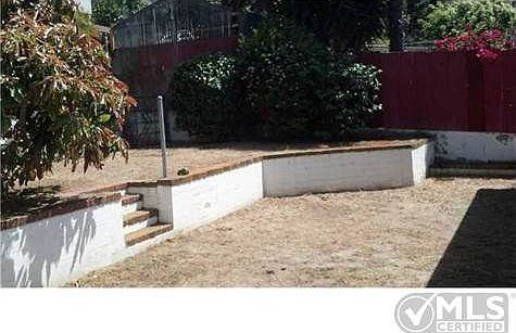 3rd image of 2239 Etiwanda St