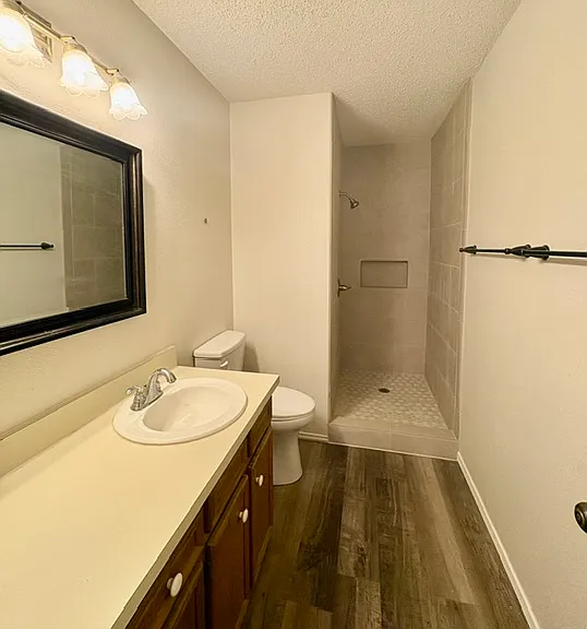 112 Peachtree Ct #A — Photo 12