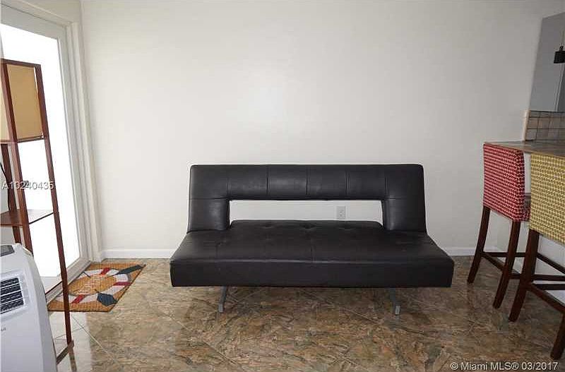 1st image of 252 Jefferson Ave APT 8