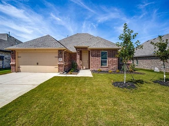 2nd image of 1412 Blanco Trl