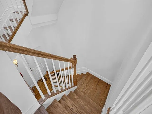 3 bed, 3.5 bath, $4,000 — Photo 4