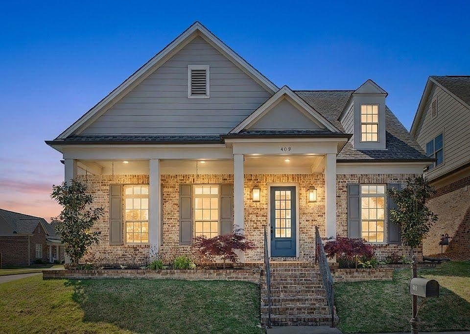 1st image of 409 Catawba Valley Dr