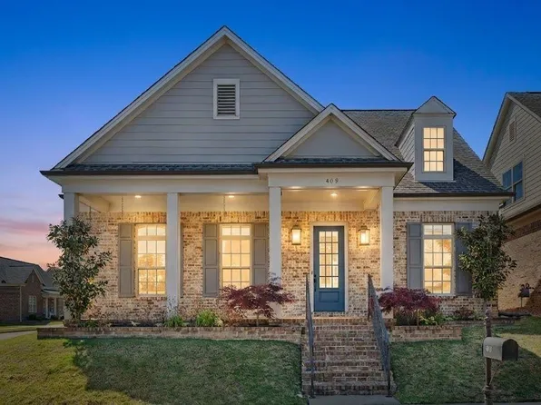 409 Catawba Valley Dr, Collierville, TN 38017