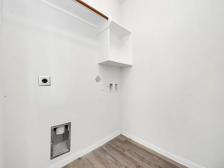 4919 Purple Wisteria Ln — Photo 18