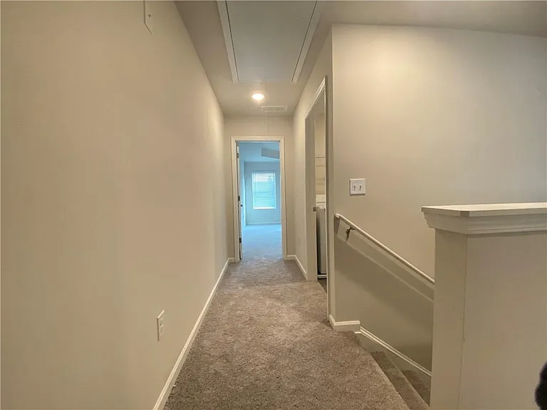 4679 Fullerton Dr — Photo 14