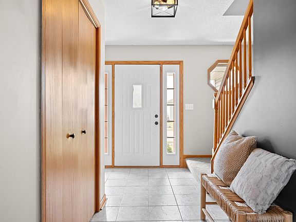 4th image of 5718 48th Ave NW