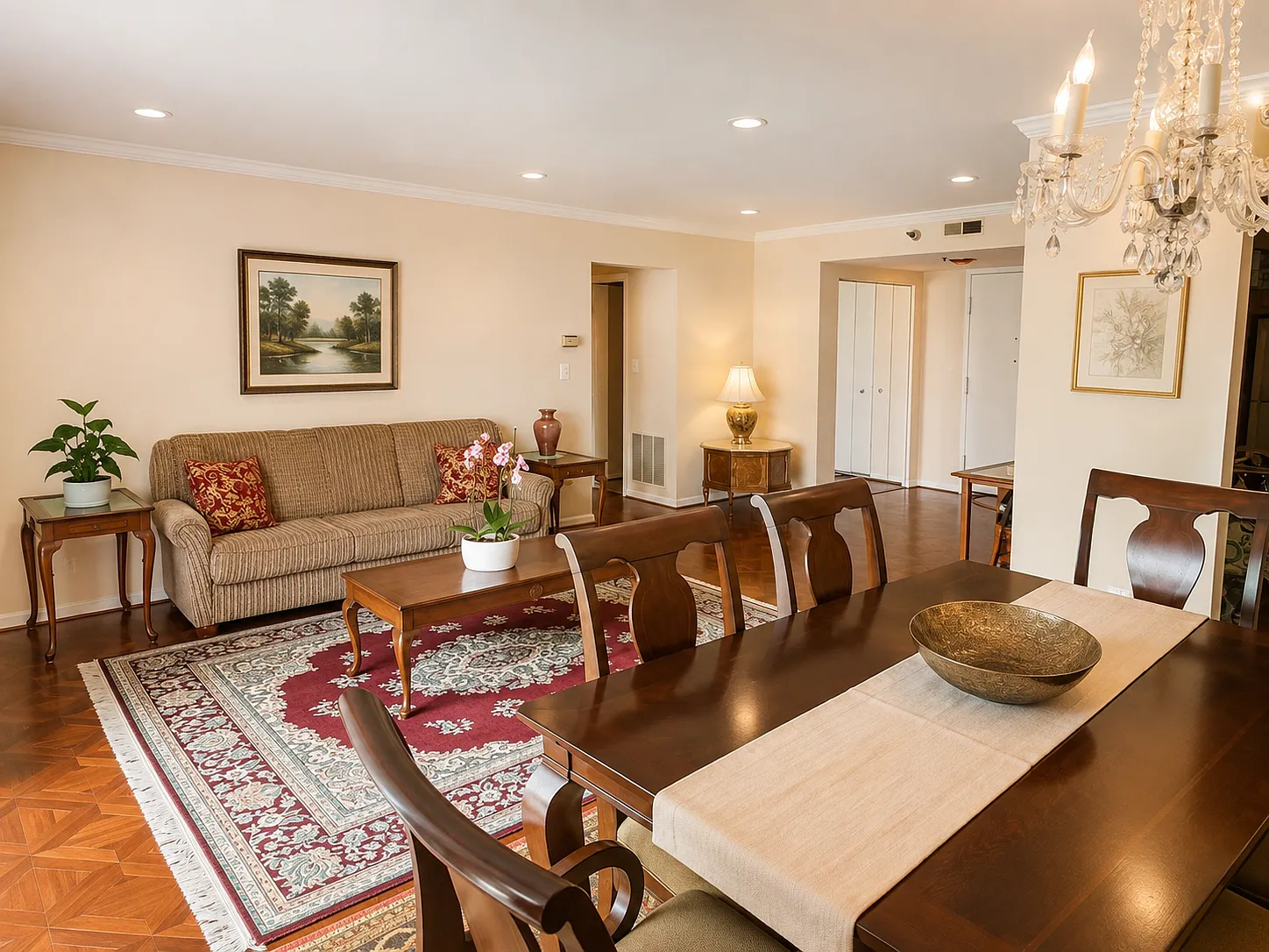 2 bed, 1128 sqft, $2,100 — Photo 4