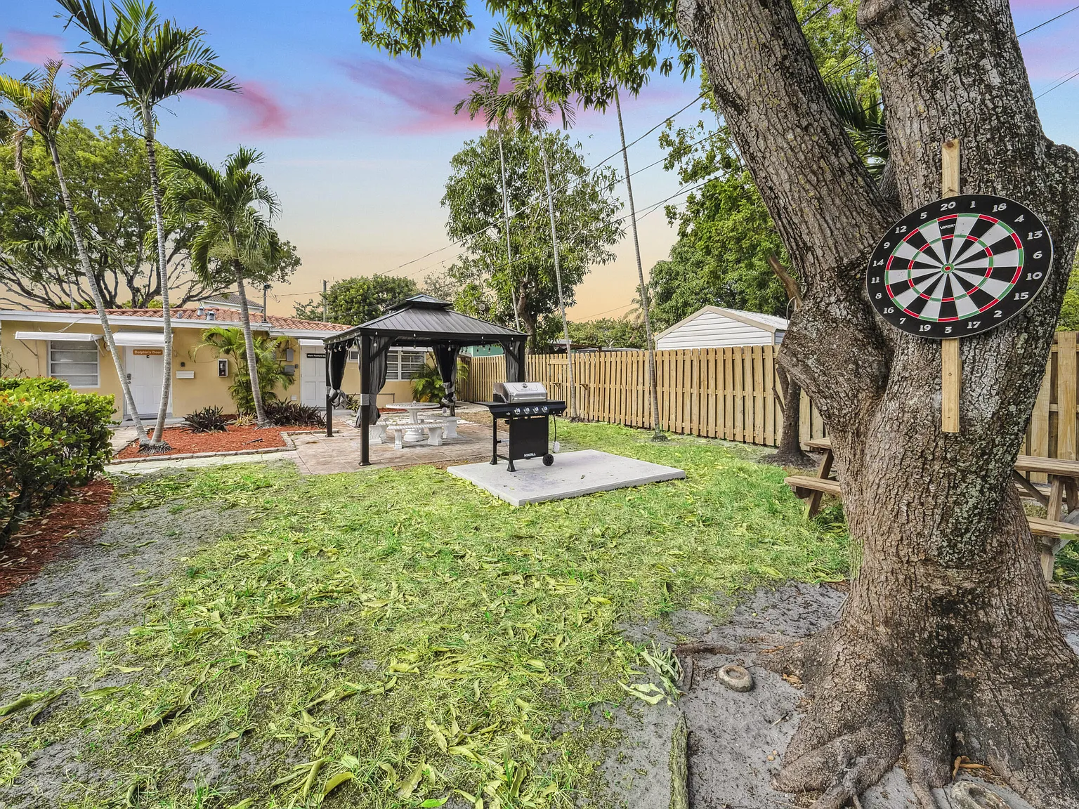 2 bed, 2.0 bath, 1173 sqft, $2,650 — Photo 3