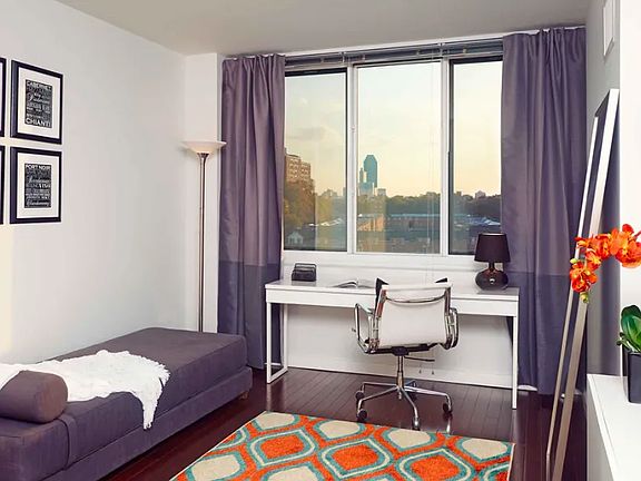 5th image of 1215 Broadway APT 822