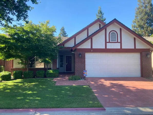 2251 Dawson Cove Ln, Clovis, CA 93611