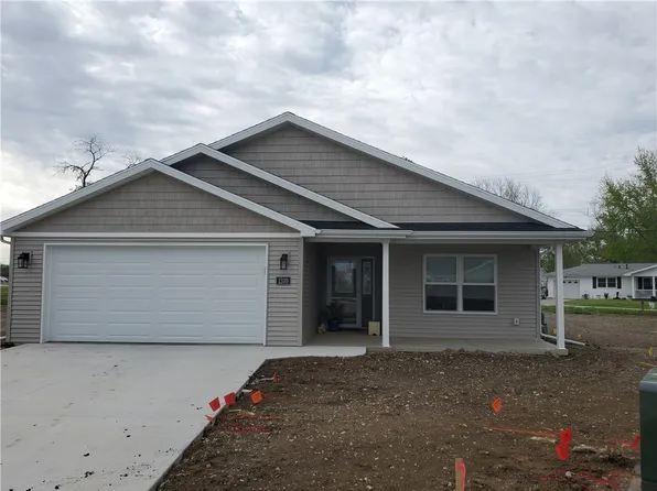 1310 Shea Ct, Mount Zion, IL 62549