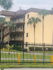 3141 NW 47th Ter #330, Lauderdale Lakes, FL, 33319