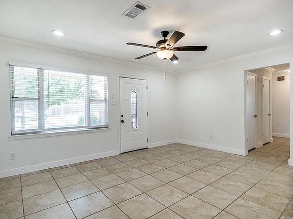 3rd image of 5217 Kiamesha Way