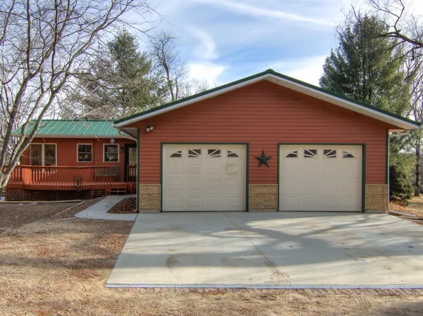 W12455 River Dr, Ettrick, WI 54627