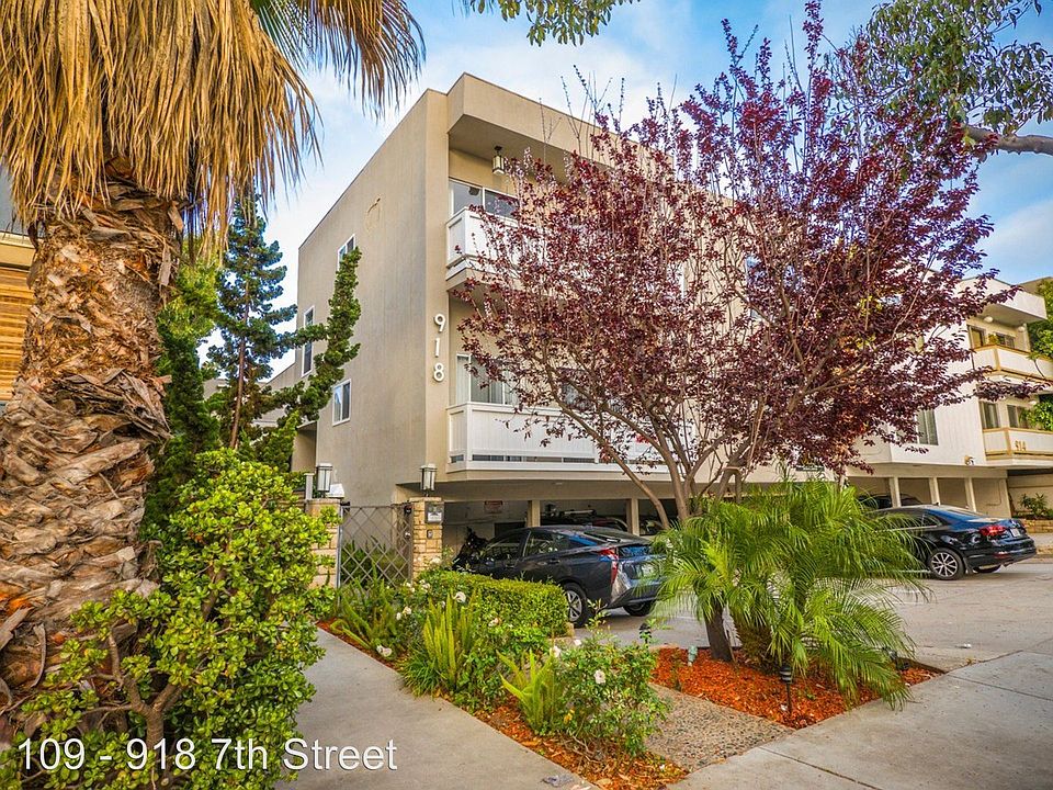 1st image of 918 7th St APT 6