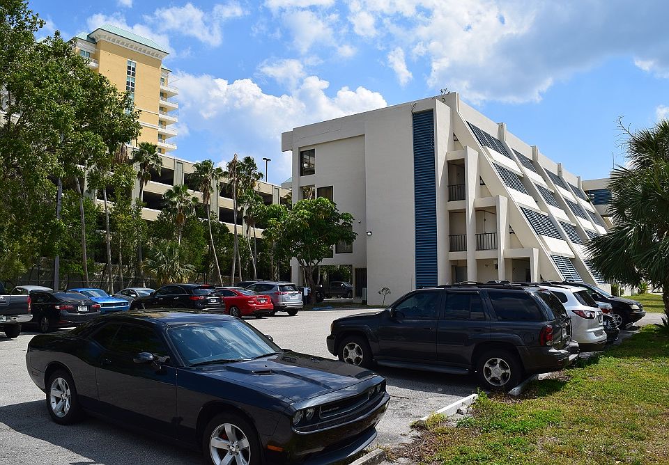 2nd image of 639 E Ocean Ave Suite 306