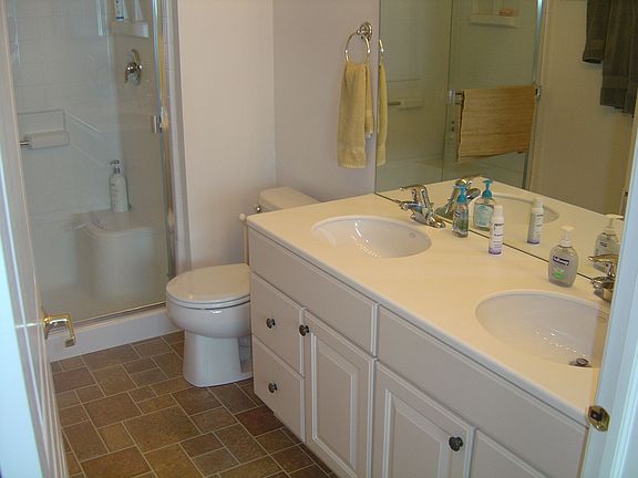 4th image of 14044 Palisades Ave