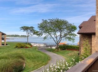 55 Waters Edge Edge, Rye, NY 10580