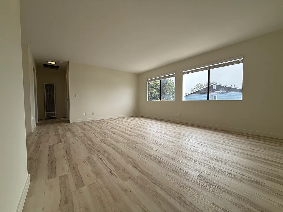 Living Room to hall