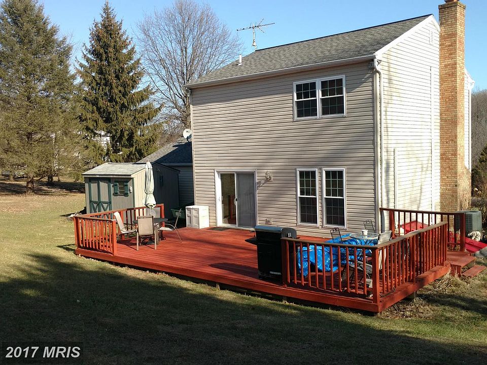 2nd image of 16756 Dolf Rd