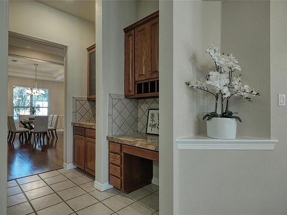 4th image of 30309 Berry Creek Dr