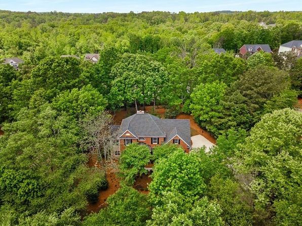 3895 Overlake Dr, Cumming, GA 30041