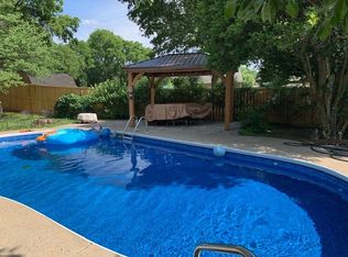 195 Cherokee Rd, Hendersonville, TN 37075