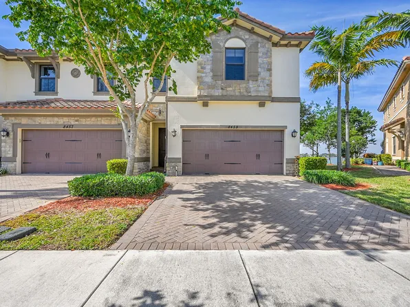 8459 Lakeview Trail, Parkland, FL 33076