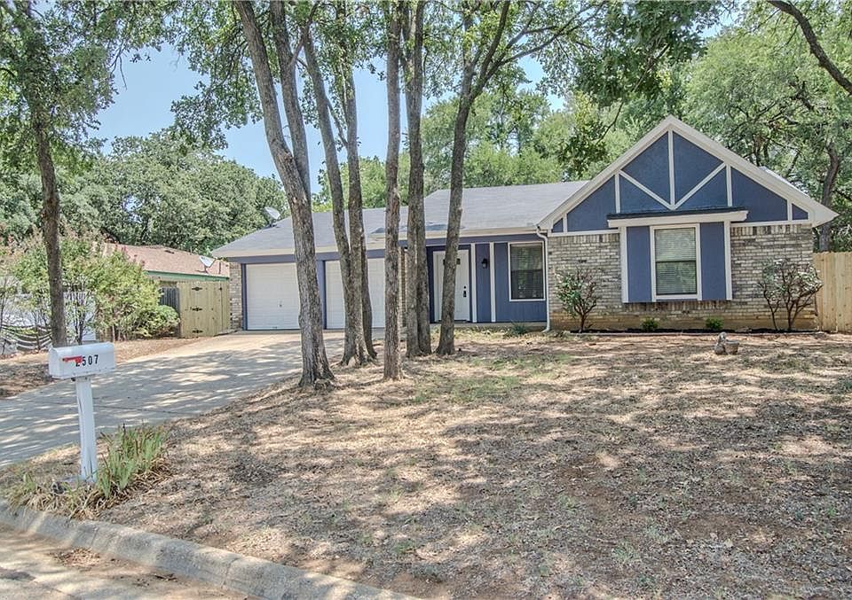 1st image of 2507 Engleford Dr