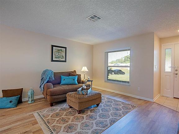 2nd image of 2151 Bramblewood Dr S