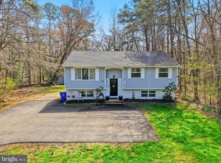 16 Skeet Rd, Medford, NJ 08055