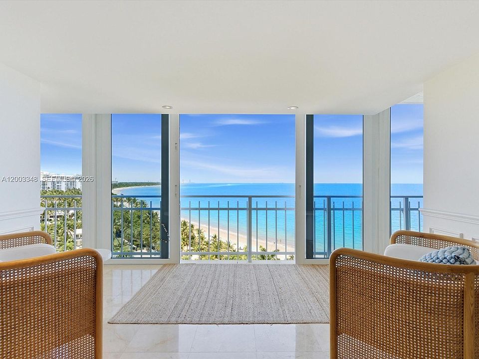 1st image of 600 Grapetree Dr APT 10BN