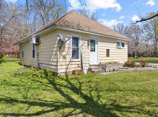 10277 Mabry St, West Frankfort, IL 62896